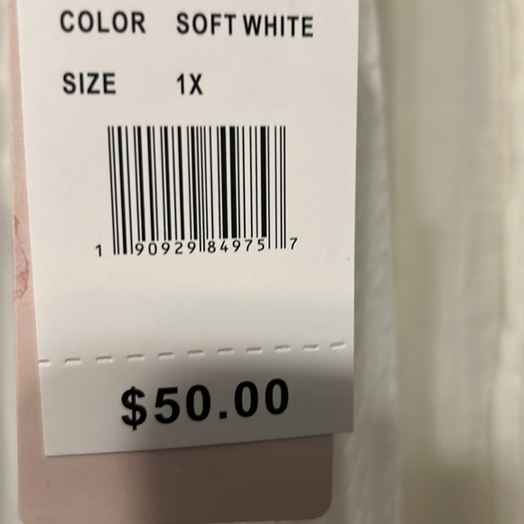 Women’s 1X White top with banded bottom, brand new with tags. - Picture 5 of 5
